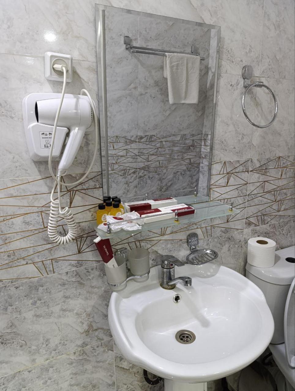 The Art Hotel Taszkent Zewnętrze zdjęcie